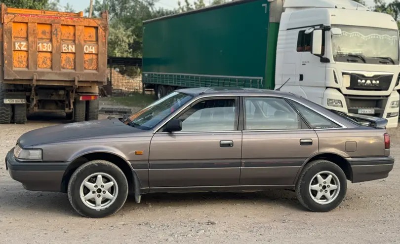 Mazda 626 1989 года за 1 600 000 тг. в Алматы фото 4