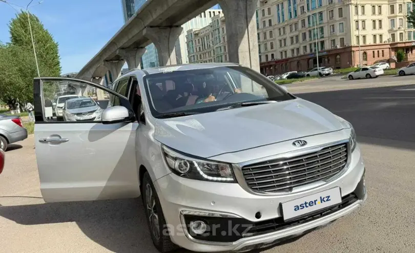 Kia Carnival 2018 года за 12 000 000 тг. в Алматы