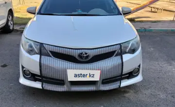 Toyota Camry 2014 года за 5 700 000 тг. в Атырауская область фото 2