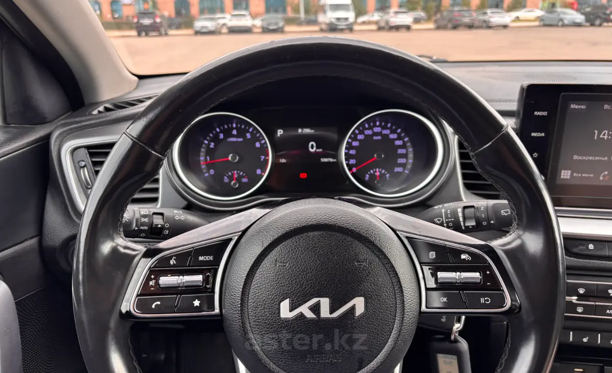 Купить Kia Ceed SW 2022 года в Астане, цена 9000000 тенге. Продажа Kia Ceed SW в Астане - Aster.kz. №c1237208 Kia Ceed SW 2022 года за 9 000 000 тг. в Астана - фото 13