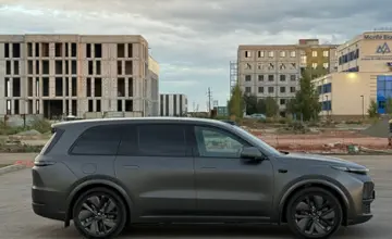 LiXiang L9 2024 года за 28 000 000 тг. в Астана фото 3