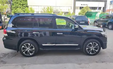 Toyota Land Cruiser 2020 года за 36 000 000 тг. в Алматы фото 4
