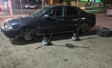 Audi A4 1995 года за 1 500 000 тг. в Астана фото 4