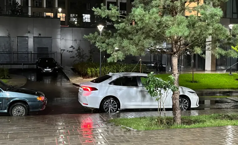Toyota Corolla 2019 года за 10 000 000 тг. в Астана