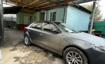 Kia Cerato 2010 года за 2 000 000 тг. в Алматы фото 3