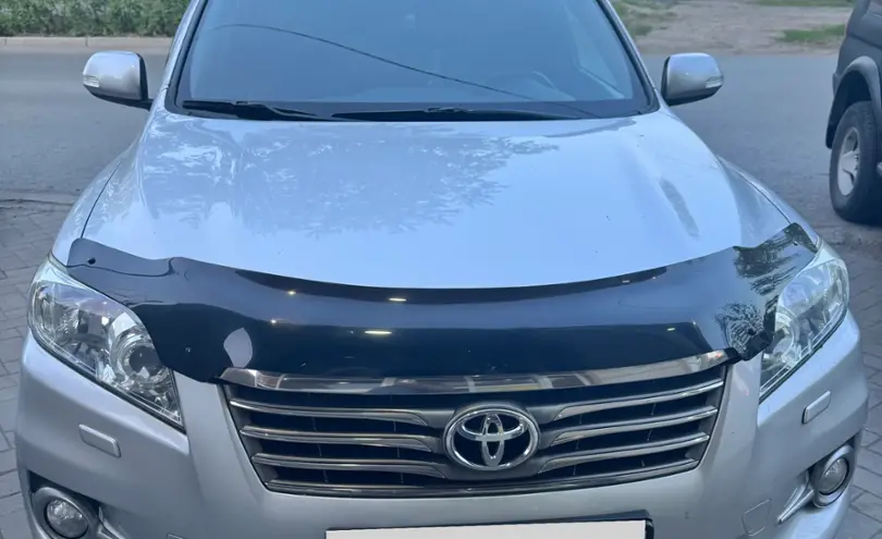 Toyota RAV4 2010 года за 7 600 000 тг. в Семей
