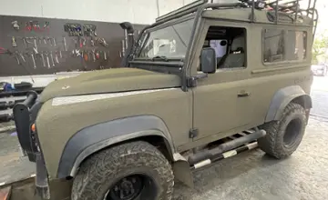 Land Rover Defender 1995 года за 8 500 000 тг. в Алматы фото 1