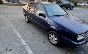 Volkswagen Vento 1996 года за 900 000 тг. в Шымкент фото 4