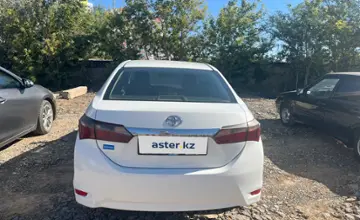 Toyota Corolla 2013 года за 6 000 000 тг. в Астана