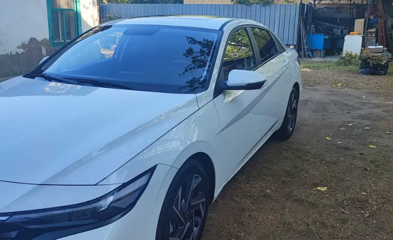 Hyundai Elantra 2024 года за 9 400 000 тг. в Алматы