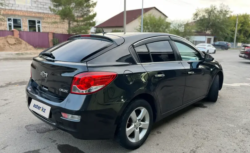 Chevrolet Cruze 2013 года за 4 000 000 тг. в Астана фото 2