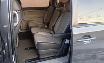 Kia Sedona 2017 года за 11 800 000 тг. в Алматы