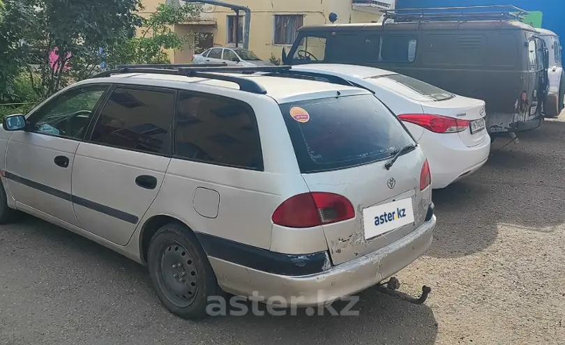 Toyota Avensis 2002 года за 2 400 000 тг. в Астана фото 3