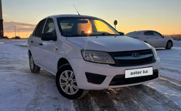 LADA (ВАЗ) Granta 2015 года за 2 500 000 тг. в Астана фото 3
