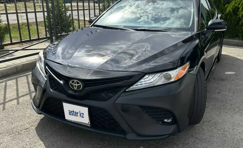Toyota Camry 2019 года за 12 900 000 тг. в Талдыкорган