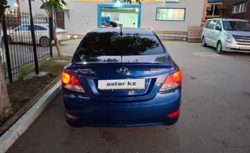 Hyundai Solaris 2011 года за 3 900 000 тг. в Астана фото 4