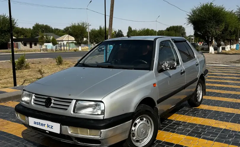 Volkswagen Vento 1992 года за 900 000 тг. в Алматы