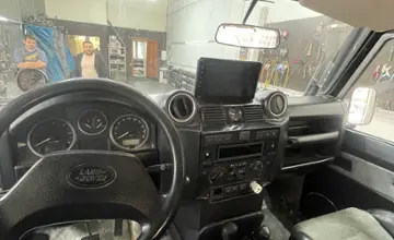 Land Rover Defender 1995 года за 8 500 000 тг. в Алматы фото 3