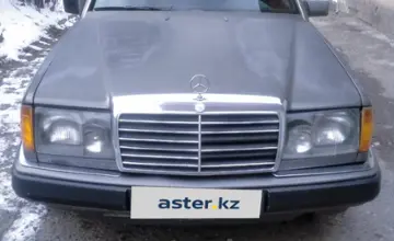 Mercedes-Benz E-Класс 1992 года за 990 000 тг. в Алматы фото 2