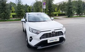 Toyota RAV4 2020 года за 16 800 000 тг. в Алматы фото 4