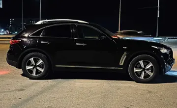 Infiniti QX70 2015 года за 13 500 000 тг. в Павлодар фото 3