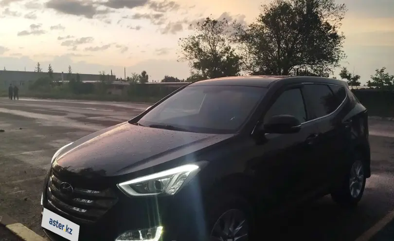 Hyundai Santa Fe 2014 года за 9 300 000 тг. в Астана