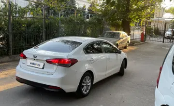 Kia Cerato 2017 года за 6 900 000 тг. в Алматы фото 4