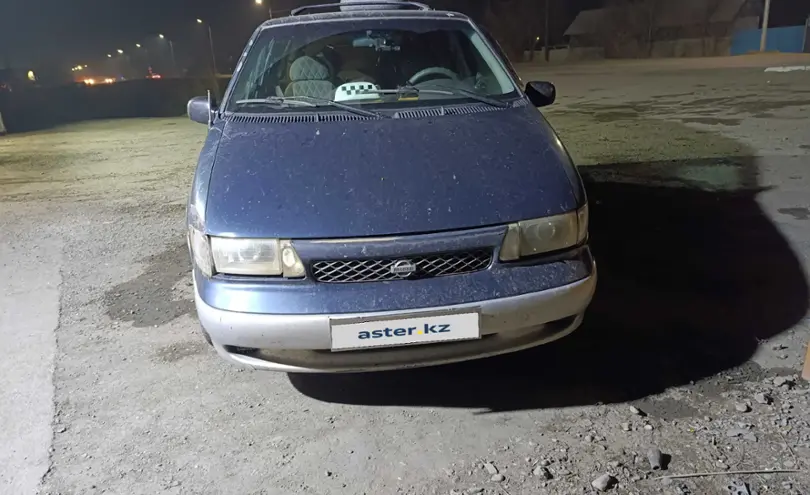 Nissan Quest 1996 года за 2 100 000 тг. в Семей