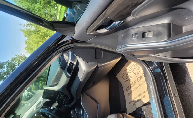 Toyota Highlander 2021 года за 27 500 000 тг. в Астана фото 4