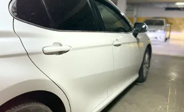 Toyota Camry 2021 года за 15 500 000 тг. в Астана фото 4