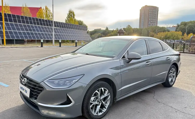 Hyundai Sonata 2022 года за 12 500 000 тг. в Астана