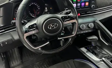 Hyundai Elantra 2021 года за 8 900 000 тг. в Алматы фото 4