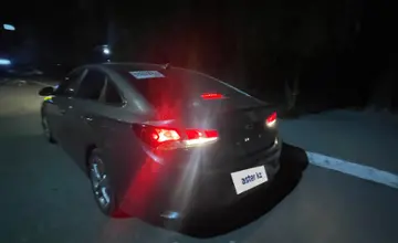 Hyundai Sonata 2018 года за 6 000 000 тг. в Актобе фото 2