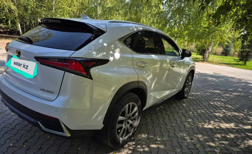 Lexus NX 2019 года за 17 900 000 тг. в Алматы фото 2