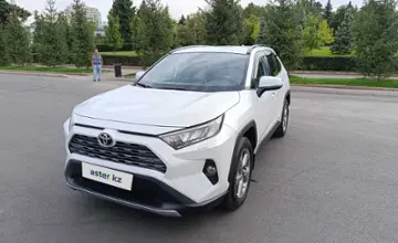 Toyota RAV4 2020 года за 16 800 000 тг. в Алматы фото 2