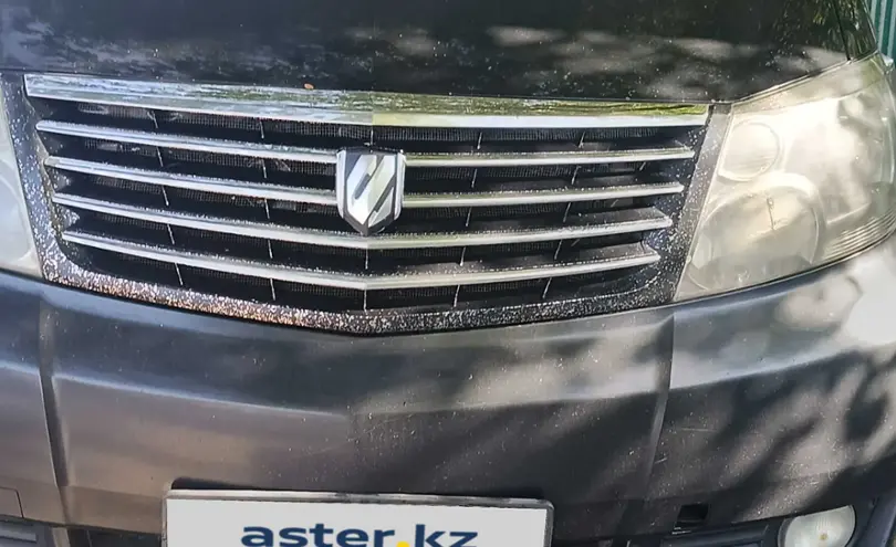 Toyota Alphard 2004 года за 7 000 000 тг. в Алматы