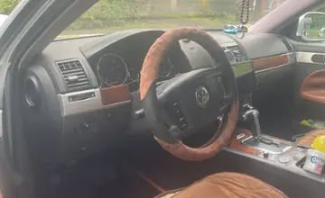 Volkswagen Touareg 2006 года за 7 000 000 тг. в Усть-Каменогорск фото 4