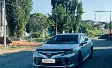 Toyota Camry 2019 года за 12 800 000 тг. в Актюбинская область фото 2