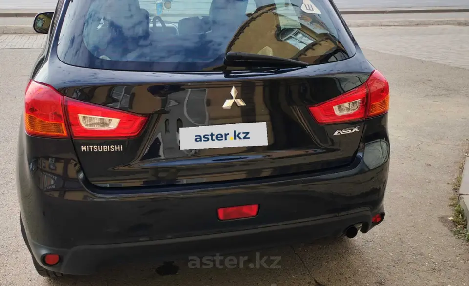 Mitsubishi ASX 2014 года за 6 400 000 тг. в Западно-Казахстанская область фото 4