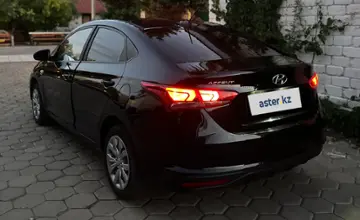 Hyundai Accent 2020 года за 6 900 000 тг. в Астана фото 3