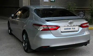 Toyota Camry 2019 года за 12 800 000 тг. в Актюбинская область фото 5