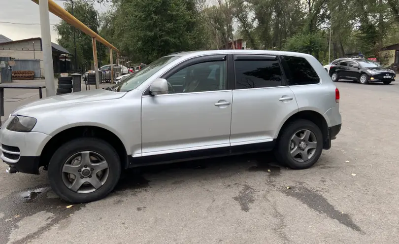 Volkswagen Touareg 2004 года за 5 200 000 тг. в Алматы фото 3