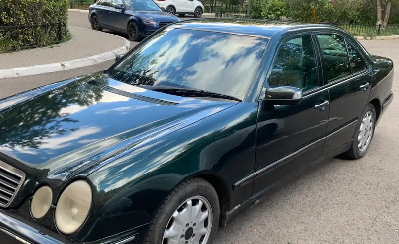 Mercedes-Benz E-Класс 2000 года за 3 000 000 тг. в Астана