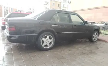 Mercedes-Benz E-Класс 1992 года за 1 100 000 тг. в Астана фото 3