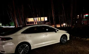 Toyota Corolla 2019 года за 10 000 000 тг. в Астана фото 3