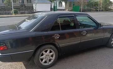 Mercedes-Benz E-Класс 1992 года за 1 050 000 тг. в Талдыкорган фото 2