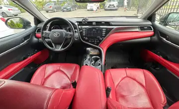 Toyota Camry 2019 года за 12 900 000 тг. в Талдыкорган