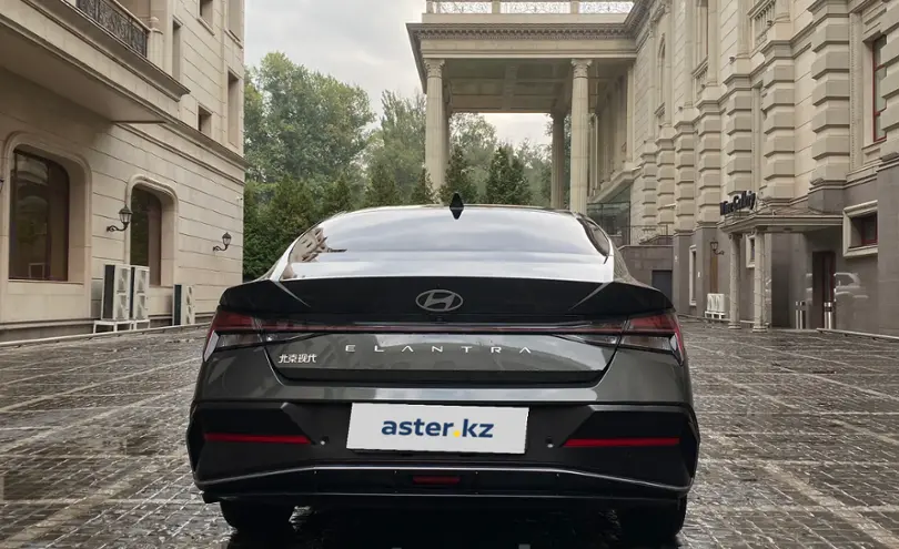 Hyundai Elantra 2024 года за 8 700 000 тг. в Алматы