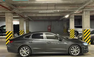 Hyundai Sonata 2019 года за 10 500 000 тг. в Астана фото 3