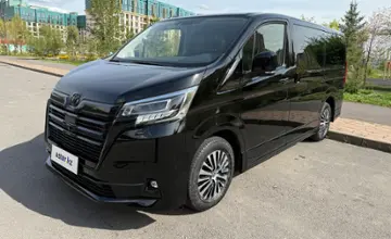 Toyota Granvia 2023 года за 42 500 000 тг. в Астана фото 1